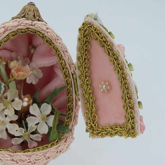 Vintage Handmade Embellished Real Egg Pink Painted Faux Flowers Pedestal Stand - Picture 5 of 16